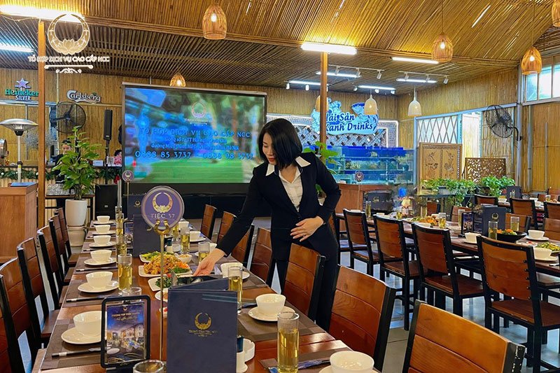 Nhà hàng Xanh Drinks – Nhà hàng đặt tiệc với không gian thoáng đãng, thân thiện Đội ngũ nhân viên thân thiện, nhiệt tình