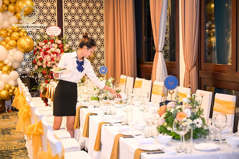 Trung tâm Hội nghị Quốc gia với các phòng tiệc sang trọng