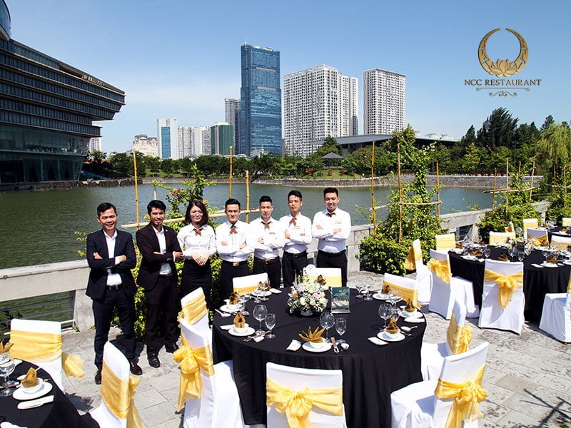 Đội ngũ nhân viên chuyên nghiệp