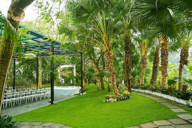 Biệt Thự Số 1 - Không gian tiệc ngoài trời lý tưởng cho gia đình và bạn bè Biệt Thự Số 1 - Không ngăn tiệc ngoài trời lý tưởng