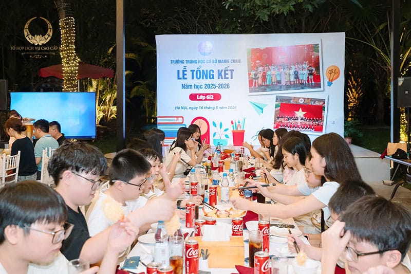 Biệt Thự Số 1 - Không gian tiệc ngoài trời lý tưởng cho gia đình và bạn bè Biệt Thự Số 1 - Không ngăn tiệc ngoài trời lý tưởng
