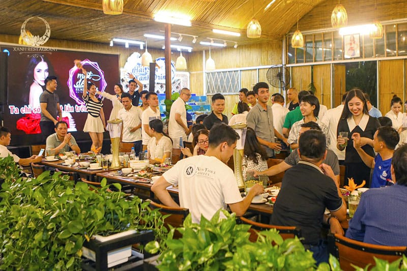 Không gian tiệc tại nhà hàng Xanh: Lựa chọn lý tưởng cho mọi sự kiện Không gian tiệc tại nhà hàng Xanh