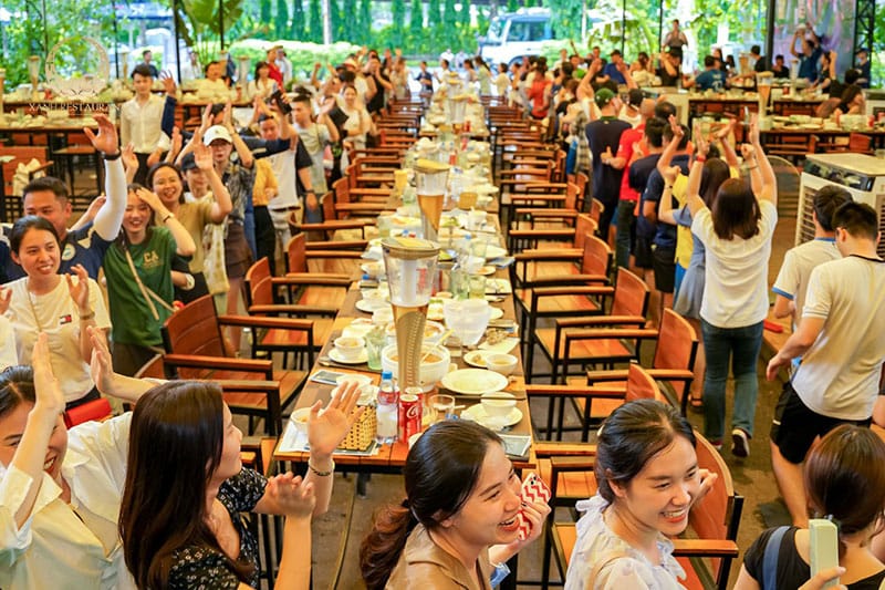 Không gian tiệc tại nhà hàng Xanh: Lựa chọn lý tưởng cho mọi sự kiện Không gian tiệc tại nhà hàng Xanh