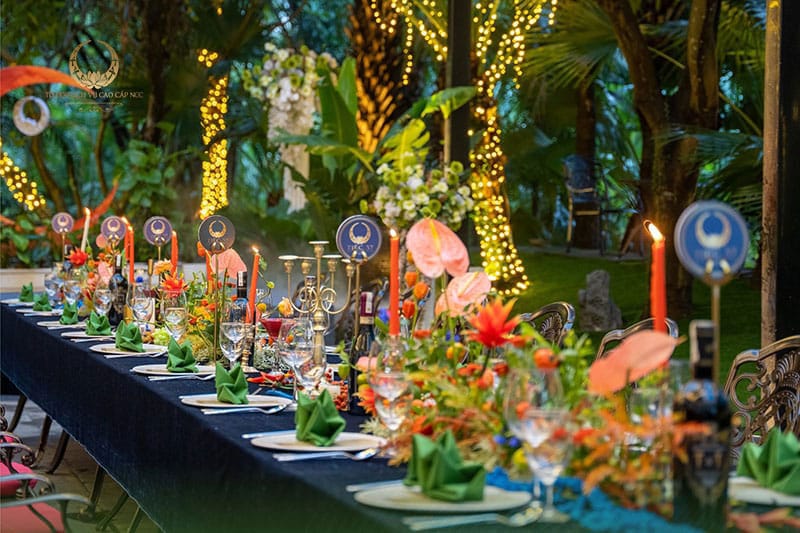 Secret Garden - Chạm vào sắc thu giữa lòng Biệt thự ven hồ